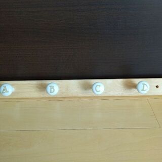 木製４連フック