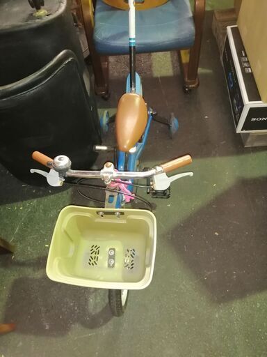 【現地取引限定】【不具合　汚れ有】☆子供用自転車☆　漕ぐ　止まる　曲がる問題ナシ!!!