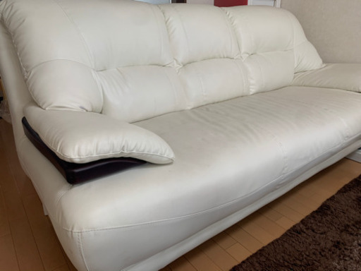 3人掛け合皮ソファー