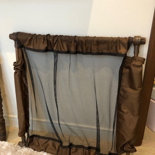 突っ張りタイプの柵ですの画像