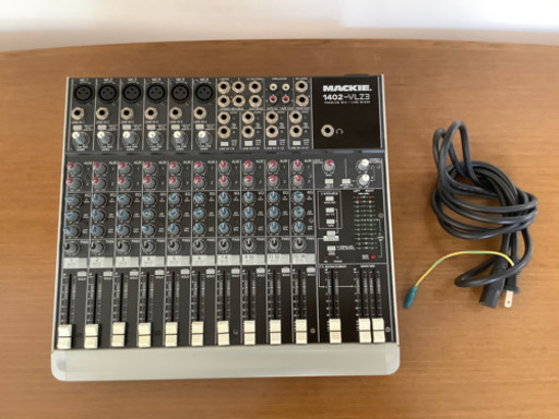 MACKIE 1402-VLZ3 マッキー　ミキサー