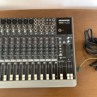 MACKIE MIX12FX 【ジャンク(一部機能のみ使用不可)】 Mackie Mix12FX (12-channel compact mixer with effects