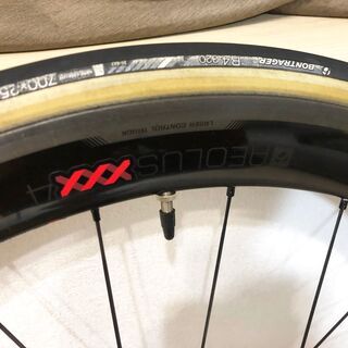 Bontrager ボントレガー Aeolus アイオロス XXX 4 TLR カーボン クリンチャー チューブレスレディ ホイールセット シマノ 11Sの画像