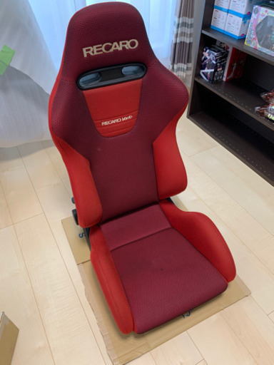 RECARO セミバケットシート　レール付き