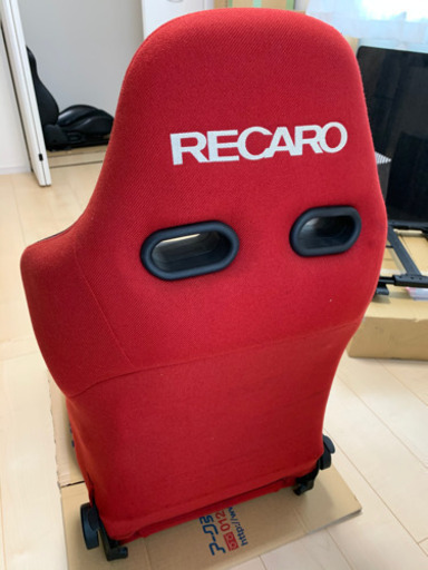 RECARO セミバケットシート　レール付き