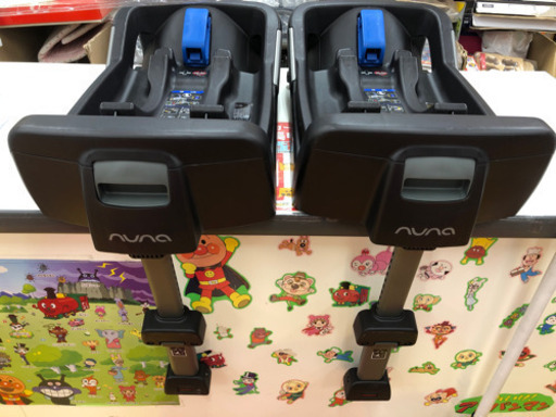 カトージ　KATOJI　ヌナ　nuna　デミグロウ　ベビーシート　with　isofixベース付き　双子　年子　ベビーカー