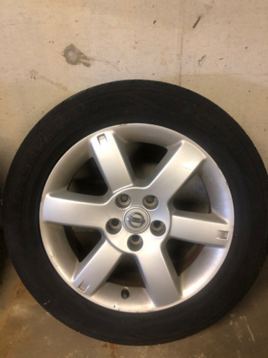 値下げしました！タイヤ215／60r17エクストレイル純正アルミホイールとタイヤ