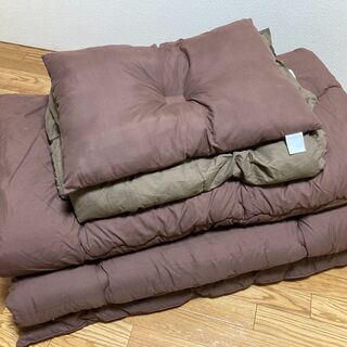複数寝具、全てコミコミ３０００円
