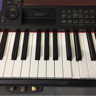 大幅値下げ！ヤマハ シーケンサー内蔵ハイエンド電子ピアノPF1000フロッピーディスクドライブ