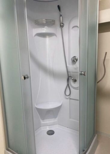 簡易シャワールーム
