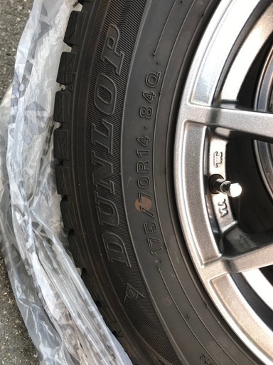 ホンダフィット　スタットレス タイヤ　2018年製