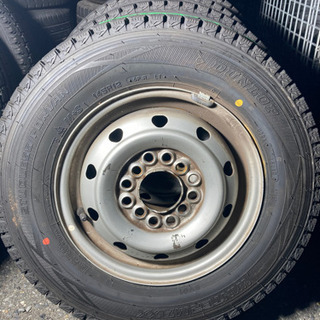 冬タイヤ　格安　145R12 6PR LT 4本　④の画像