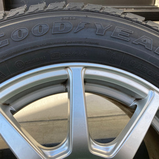 205/65R15 スタッドレスタイヤ　ホイールセット グッドイヤーの画像