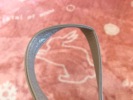 レリアン　牛革　レザーショルダーバッグ　グレージュ