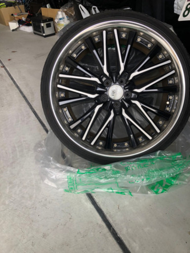 プリウスのホイール