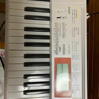 (引き渡し待ち)カシオCASIO 電子キーボードの画像