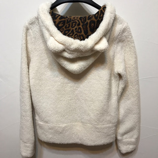 白 ふわもこパーカー    Janiss ジャニス    Sサイズの画像
