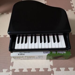 KAWAI　ミニグランドピアノの画像