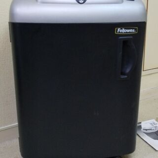 シュレッダー　Ｆｅｌｌｏｗｅｓ　ＳＢ－８５Ｃ【中古品】を￥１００...