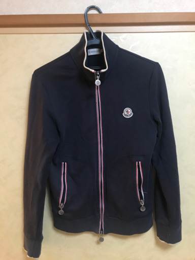 【モンクレール】パーカー
