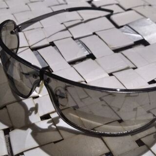ポリス　イタリアブランドのサングラス