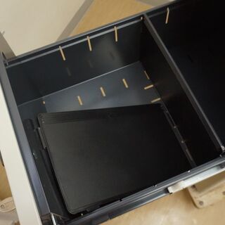 無料！☆中古品☆オフィススチール製ワゴン☆キャビネット☆PLUS製☆2段鍵付きの画像