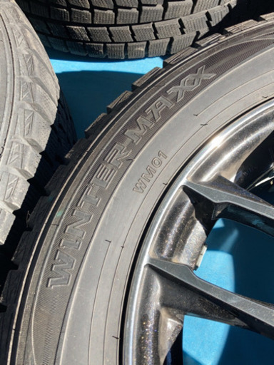 215/60 r17 スタッドレス　ダンロップウィンターマックス　４本セット