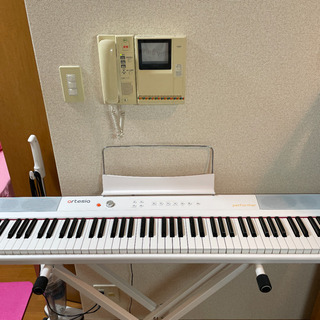 アルテシア　パフォーマー　中古　88鍵