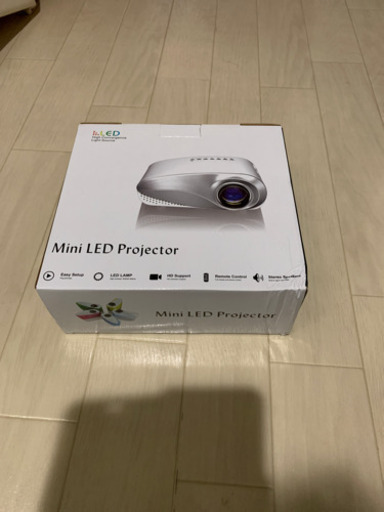 mini ＬED プロジェクター