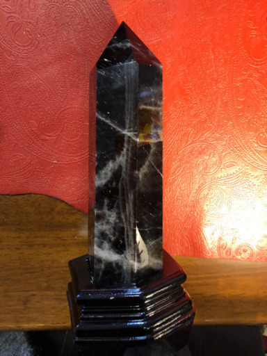新品:【地鎮に最適】モリオン六角柱約1.2Kg(台座込約1.4Kg)