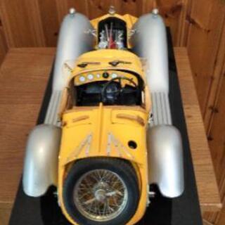 ジャンクのクラシックカーです。の画像