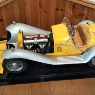 ジャンクのクラシックカーです。の画像