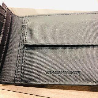 EMPORIO ARMANI エンポリオアルマーニ 二つ折財布の画像