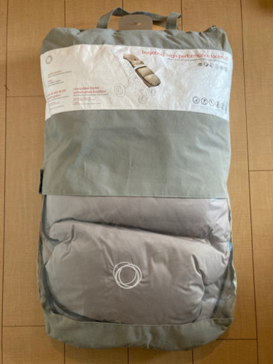 バガブーベビーカー　フットマフ&雨カバーセットで