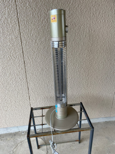 KOIZUMI 遠赤電気ストーブ　格安
