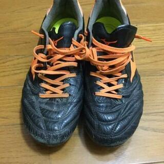 少し汚れがありますが大きな支障はないと思います。の画像