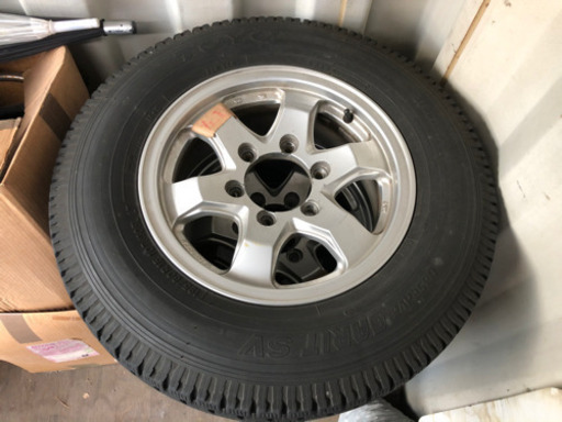 ハイエース200系　スタッドレス