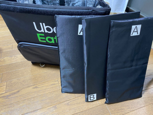 【送料無料】新品未使用　ウーバーイーツ　バッグ　uber 最新式大容量　リュック