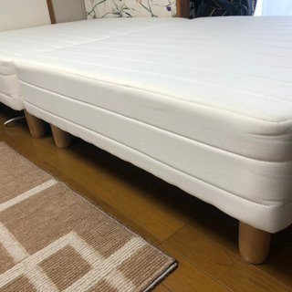 分割式足付きマットレス　シングルの画像