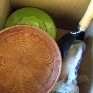 [決定]増えました無料！食器など使用済み中古の画像