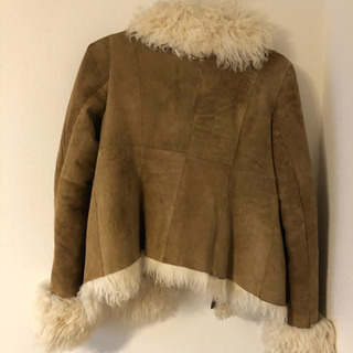 【値下げ】元値12万円 リアルムートン100%コートの画像