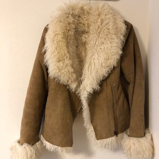 【値下げ】元値12万円 リアルムートン100%コート