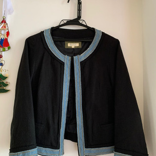 レディースジャケットの画像