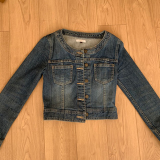 レディースジャケットの画像