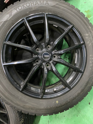 早い者勝ち❗️215/60R17 17年製 スタッドレスタイヤ アルミホイール付き