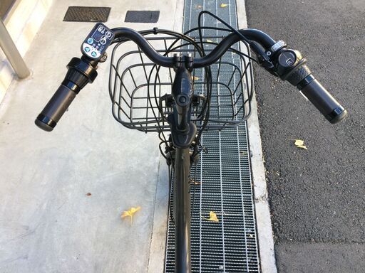 地域限定　ブリヂストン　ビッケ　bikke　新基準　8,9AH　子供乗せ　グレー　パスバビー　ギュットアニーズ　神戸市　電動自転車