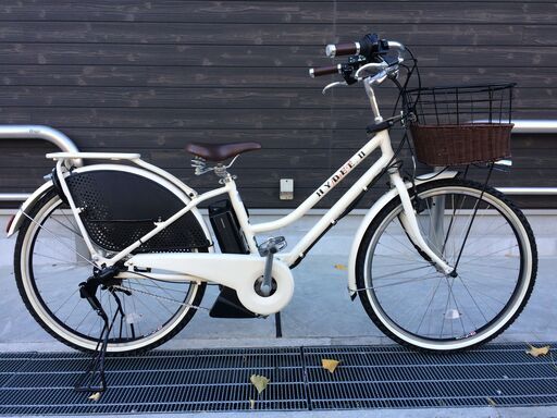 地域限定送料無料　ブリヂストン　ハイディツー　HYDEE　三人乗り　12,3AH　白　ギュット　ラフィーニ　神戸市　電動自転車