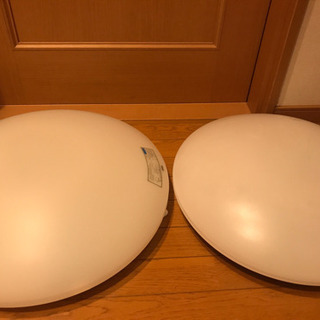 koizumi 照明　直径55センチと50センチ　2セットの画像
