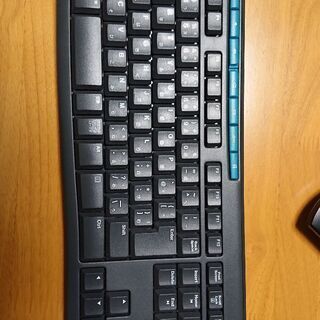 ワイヤレスキーボード（念の為ジャンク扱い）