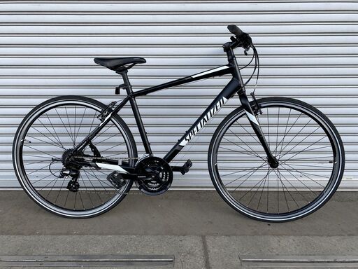 整備済 スぺシャライズド　シラス　2017　SPECIALIZED SIRRUS 　アルミ　クロス　24速 Mサイズ